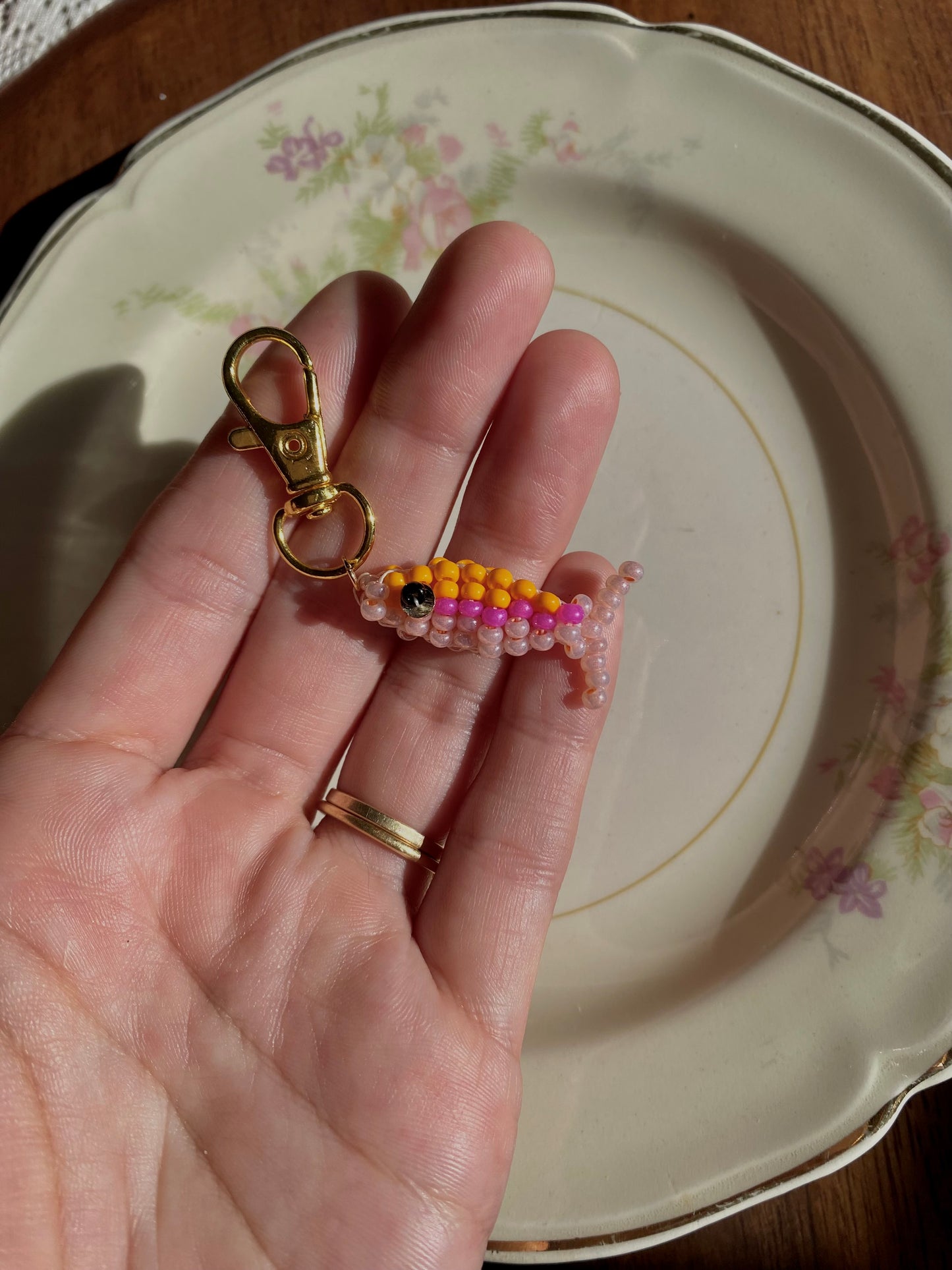 Fishie Friend in pink/orange