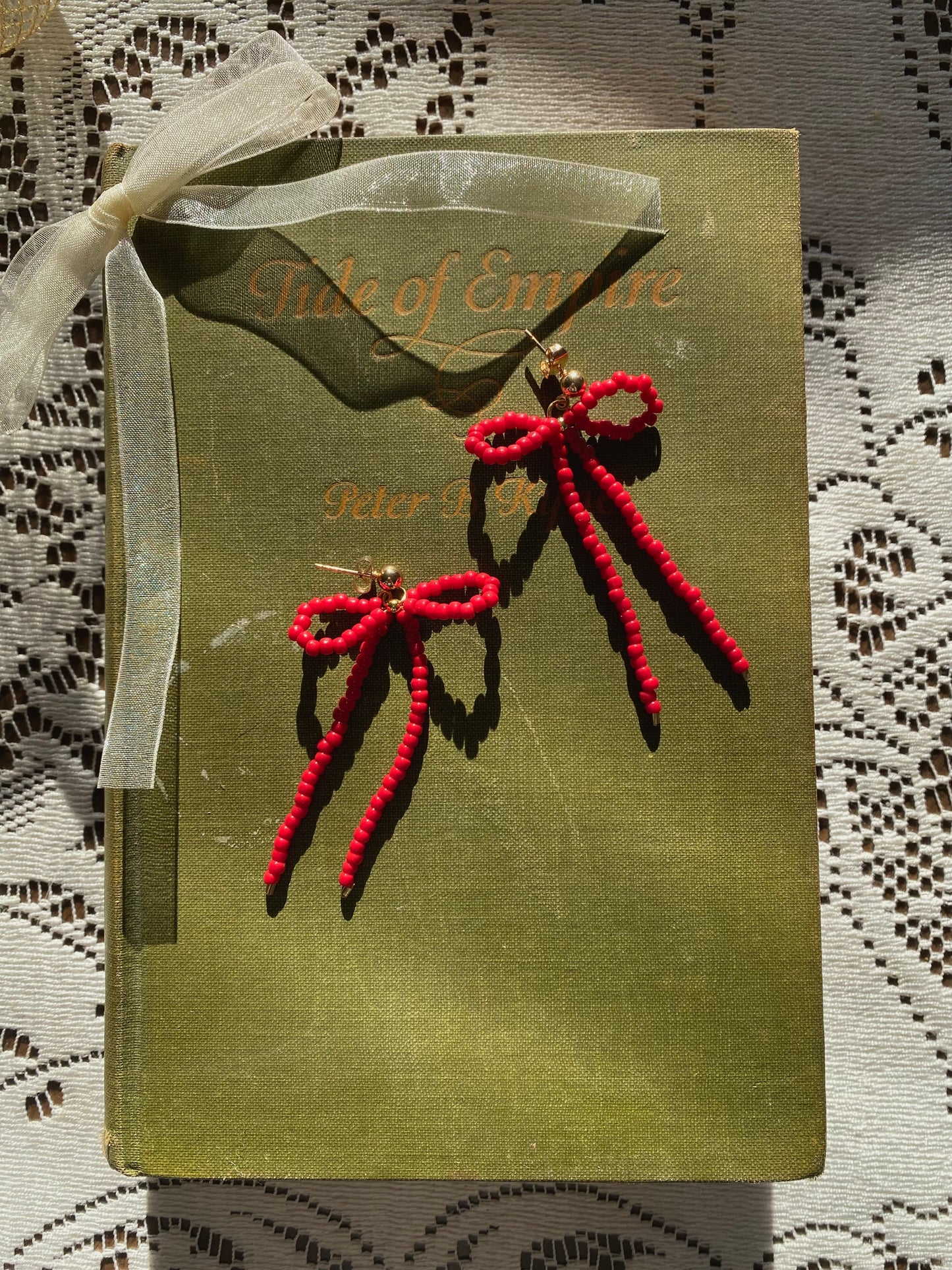 Clara Dangles in Red