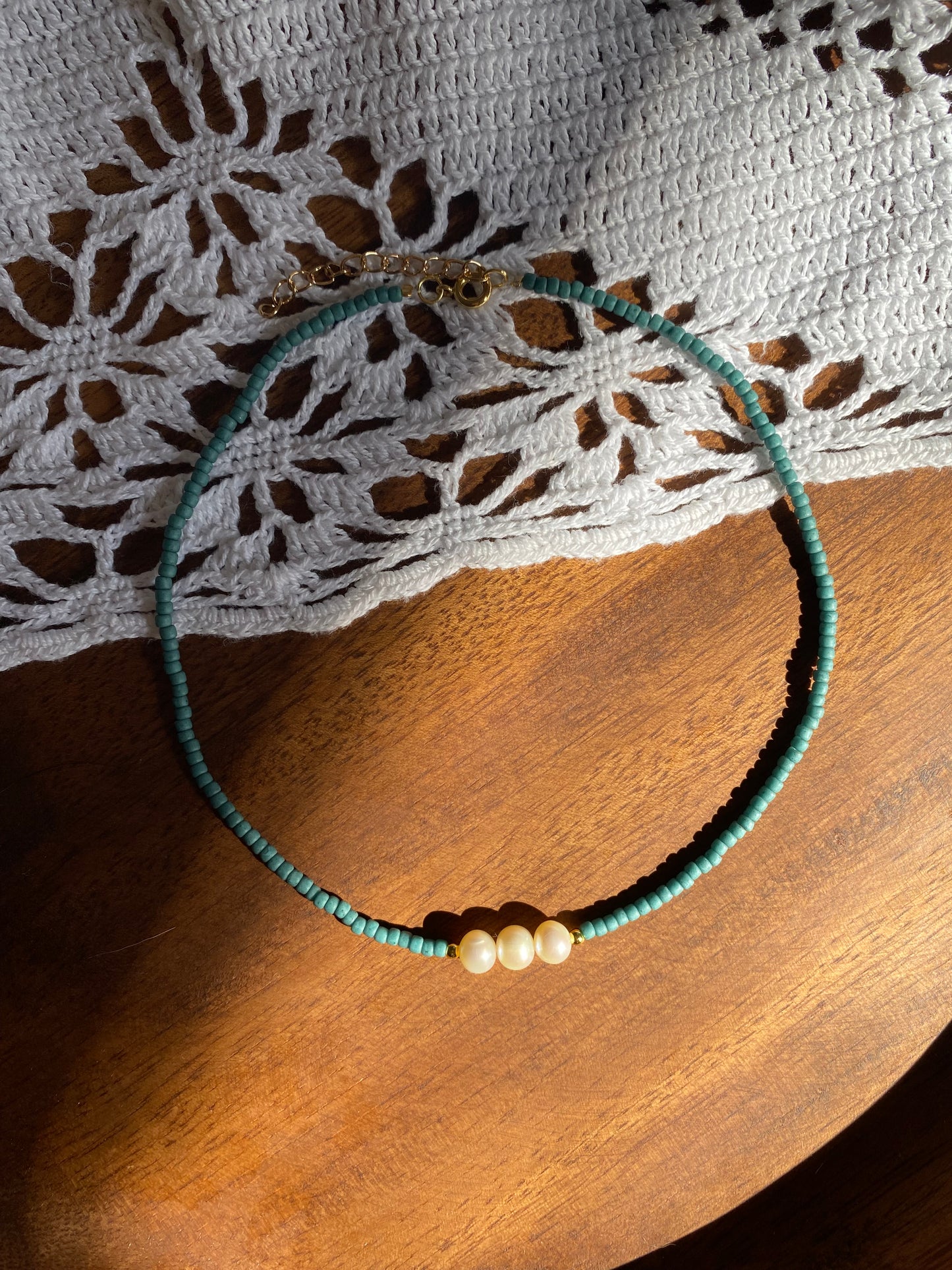 Lola in deep teal