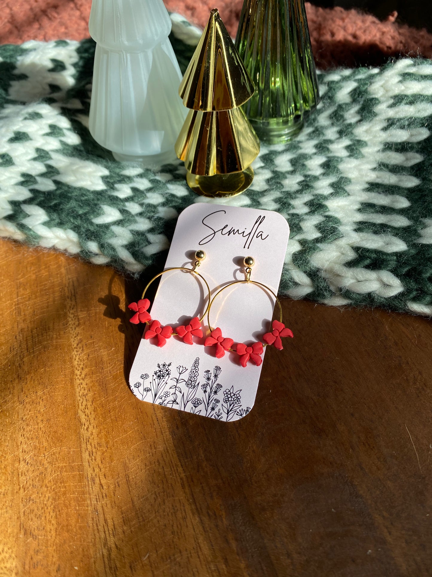 Thalía in Red Ribbon